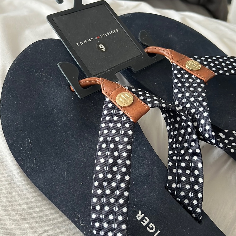 Tommy Hilfiger Navy Blue Women’s Flip Flops, brand new with tags, size 9